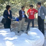 開啟一場(chǎng)藝術(shù)家與建築家的對(duì)話，透過(guò)彼此的文化交流，一同匯聚美好的事物。(圖左二為 新業(yè)建設(shè)卓勝隆董事長(zhǎng)；圖右二為 西班牙雕塑家Nando Alvarez)(照片攝於2018/12/07東海大學(xué))