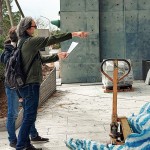 考慮到藝術(shù)品從各方面觀賞，有不同風(fēng)格的面貌，藝術(shù)家–陳煜權(quán)如指揮家般，讓藝術(shù)品完美登臺展演。