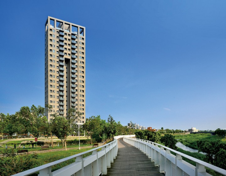 新業(yè)觀峰外觀實(shí)景