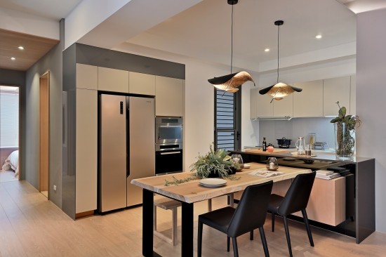 你也同樣享受著餐廚時光嗎？兼顧實用性及美學(xué)的空間，讓人迎來舒適的視覺饗宴後開心掌廚！