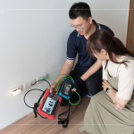 由專業(yè)廠商進(jìn)行電視及網(wǎng)路線路測試，檢測訊號穩(wěn)定性與設(shè)備正常運(yùn)作，讓住戶享有順暢的影音與數(shù)位生活。