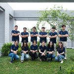 從房屋簽約到售後服務(wù)，新業(yè)以職人精神，結(jié)合行銷、客服、營建、活動部門，為住戶打造周全、溫暖的幸福旅程。