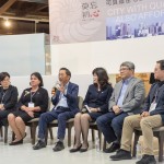 本次演講分別有龍寶建設(shè)張麗莉董事長(zhǎng)（右三）、FIABCI世界不動(dòng)產(chǎn)聯(lián)盟前會(huì)長(zhǎng)Danielle Grossenbacher(左二)、內(nèi)政部政務(wù)次長(zhǎng)花敬群(右二)、臺(tái)中市政府都發(fā)局局長(zhǎng)黃文彬(右一)、逢甲大學(xué)建築學(xué)院院長(zhǎng)黎淑婷(左一)與新業(yè)建設(shè)卓勝隆董事長(zhǎng)(左三)出席，親自與所有關(guān)心社會(huì)住宅正義、具建築開發(fā)背景的業(yè)者會(huì)面討論本項(xiàng)議題。