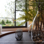 感動(dòng)知遇，為生活帶來自然窗景，建築重質(zhì)綠化，層次疊庭，建築與自然的相互呼應(yīng)。