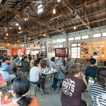 位於臺中東區(qū)的第四市場，至今保留日治時期建築之屋架、屋頂及閣樓，讓住戶們在近百年的古蹟裡品味百年糕餅。