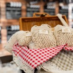 映後準(zhǔn)備新業(yè)設(shè)計(jì)的『編織棉網(wǎng)袋』，響應(yīng)環(huán)境永續(xù)，大人小孩輕量隨身袋著走，更可以重複利用，分享給在座的每位來(lái)賓。