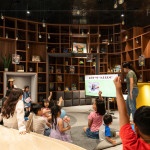 體驗(yàn)活動(dòng)—繪本說故事，由『荒野保護(hù)協(xié)會(huì)』志工帶領(lǐng)，當(dāng)天共三個(gè)場次，跟著小石虎來到臺(tái)中筏子溪，踏上探險(xiǎn)旅程，透過寓教於樂，推廣環(huán)境保護(hù)與生態(tài)保育。