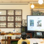 東海大學(xué)校園內(nèi)設(shè)有實(shí)驗(yàn)農(nóng)場，挑選來自農(nóng)場內(nèi)的『火龍果』作為食農(nóng)學(xué)堂的主題，透過吳文軒老師的說明講解，有系統(tǒng)地認(rèn)識(shí)火龍果家族。