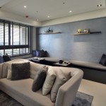 開放式格局的安排，坐收借景、引光，放大坪效的視覺(jué)效果形塑出公領(lǐng)域舒適的生活尺度，賦予更加靈活的空間使用性和互動(dòng)性。從【新業(yè)觀峰】開始，能體會(huì)「江上風(fēng)月無(wú)常主，但是閒人即主人」的意境與實(shí)景