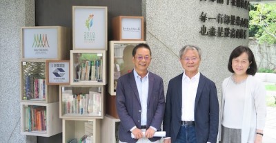 臺中文學(xué)館破百萬人次 建商贈書席再添美好關(guān)係